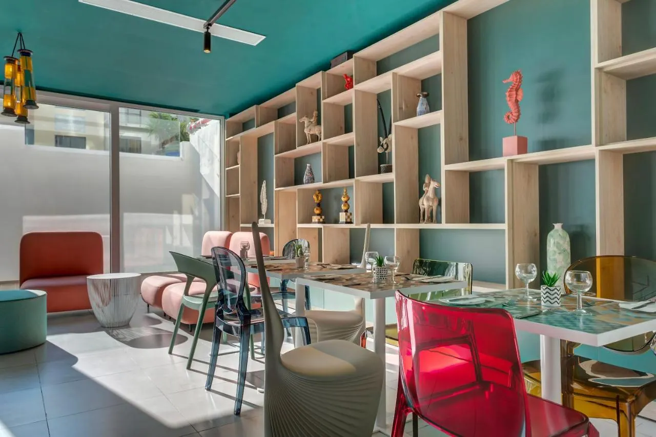 Quadro Hotel, Trademark Collection By Wyndham Saint Julian's 3*,