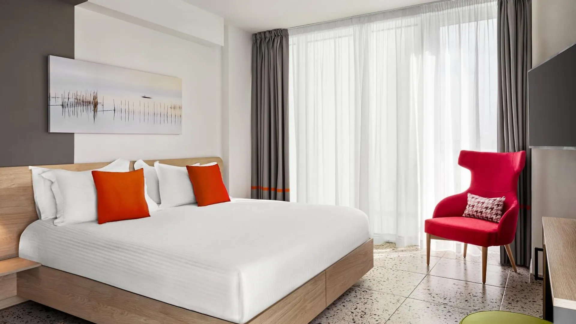 Quadro Hotel, Trademark Collection By Wyndham Saint Julian's 3*,