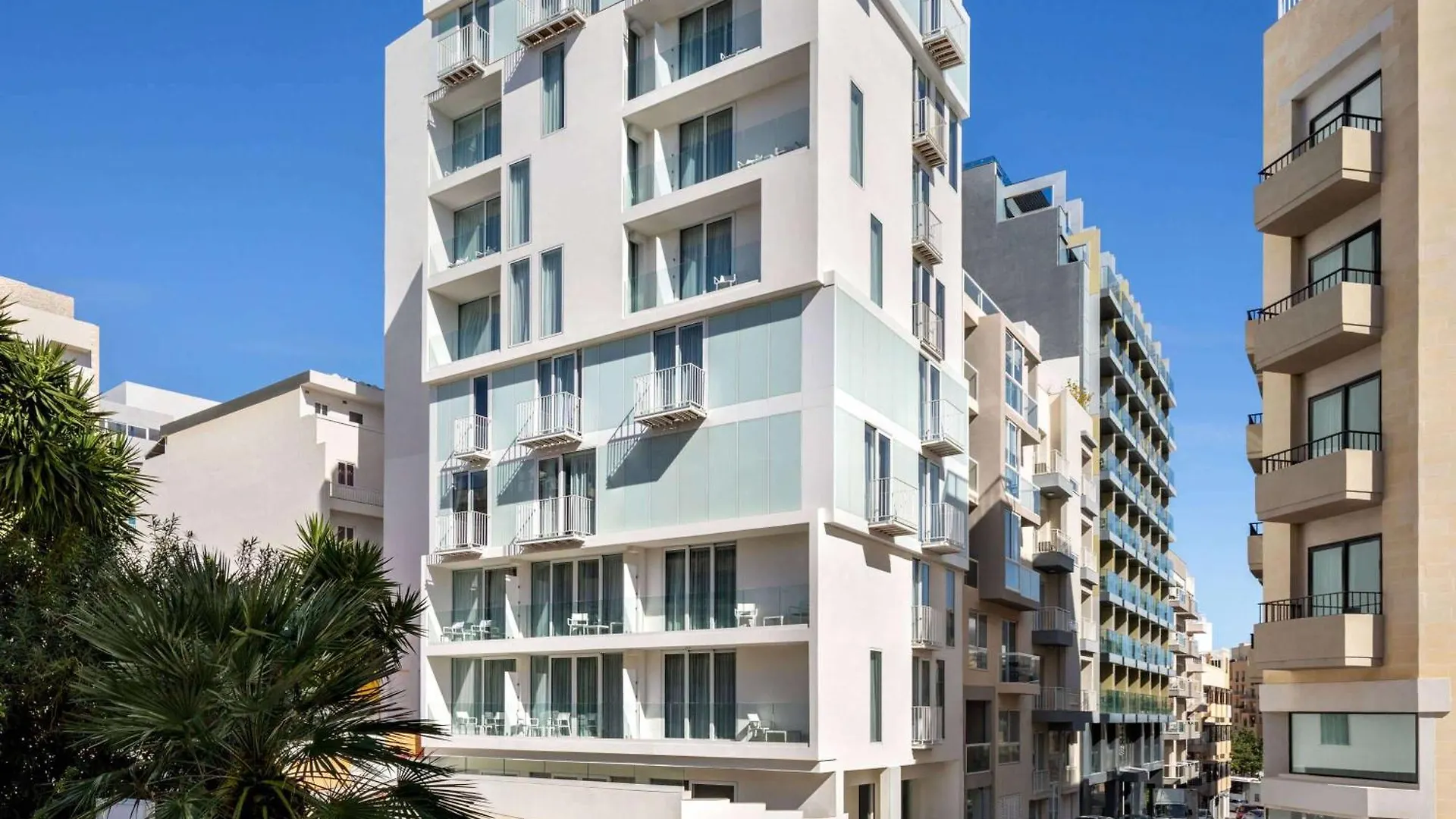 Quadro Hotel, Trademark Collection By Wyndham Saint Julian's 3*,