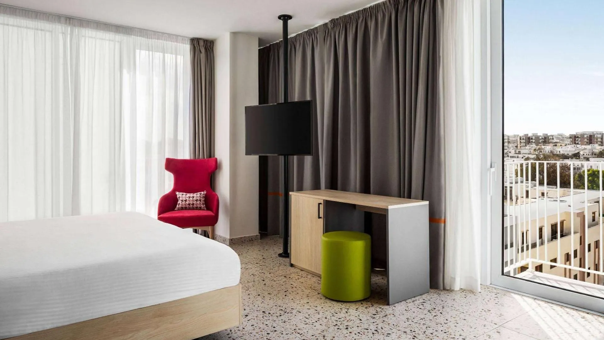 Quadro Hotel, Trademark Collection By Wyndham Saint Julian's 3*,  Malta